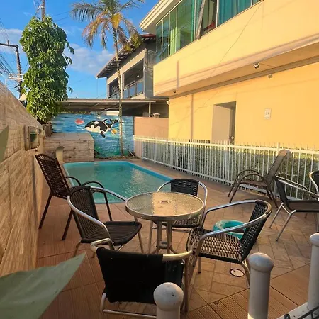 Pousada Com Piscina Perto do Beto Carrero 50 Metros Praia do Trapiche Melhor Localização de Penha-2