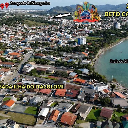 Pousada Com Piscina Perto do Beto Carrero 50 Metros Praia do Trapiche Melhor Localização de Penha-3